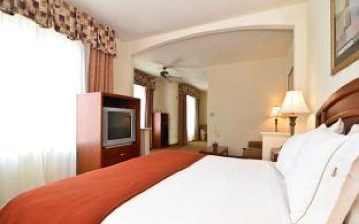 Holiday Inn Express Hotel & Suites Abilene Mall South By IHG