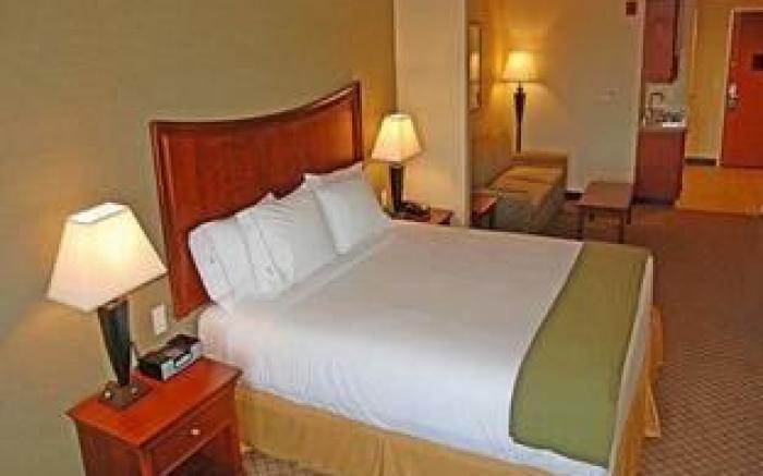 Holiday Inn Express Hotel & Suites Lincoln-Roseville Area By IHG