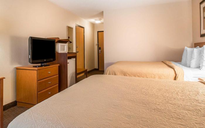 Quality Inn Morris I-80