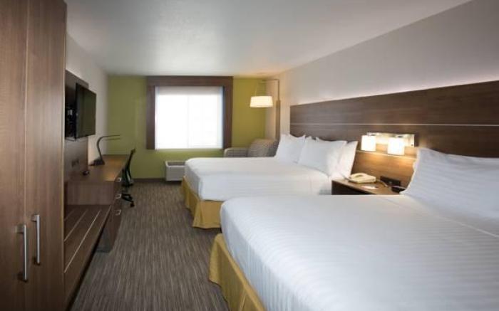 Holiday Inn Express Hotel & Suites Hesperia By IHG