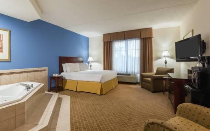 Holiday Inn Express Hotel & Suites Rochester Webster By IHG