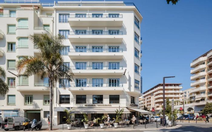 Yelo Promenade Hotel Magnan, Sonder