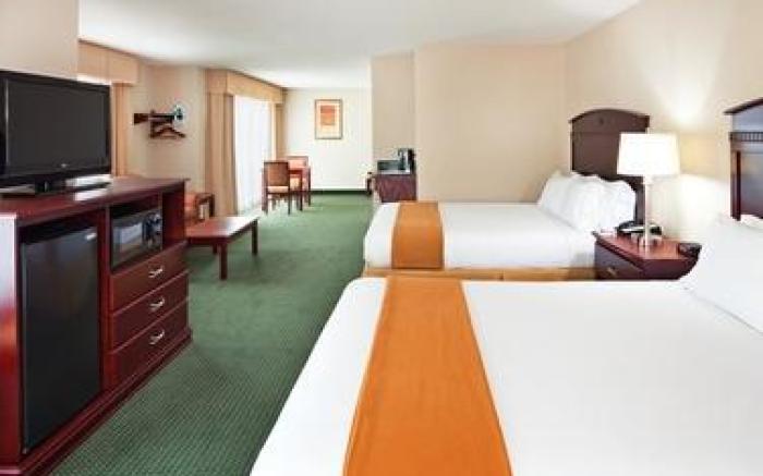 Holiday Inn Express White House By IHG
