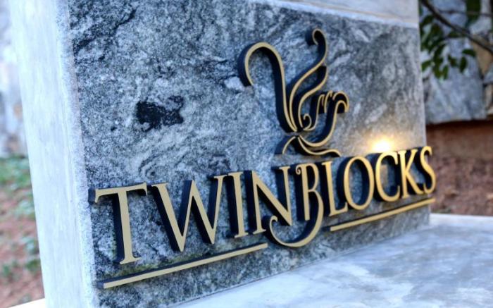 Twin Blocks Chalet