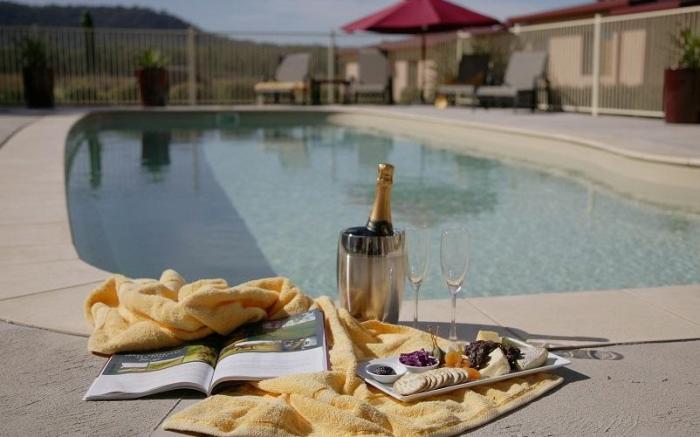 Nightingale Wines Luxury Villas