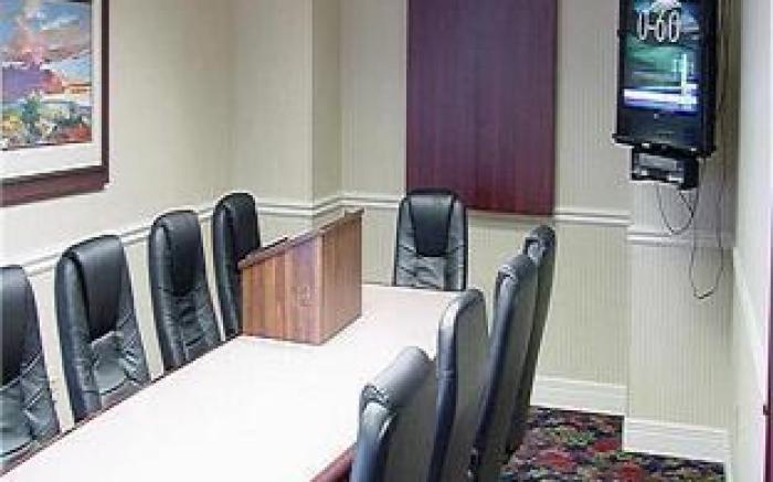 Holiday Inn Hotel & Suites Overland Park-Convention Center By IHG