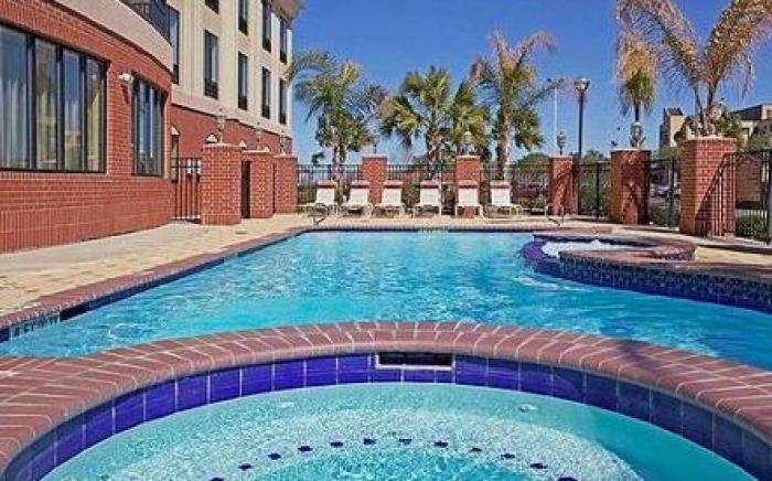 Holiday Inn Express Wharton Hotel By IHG