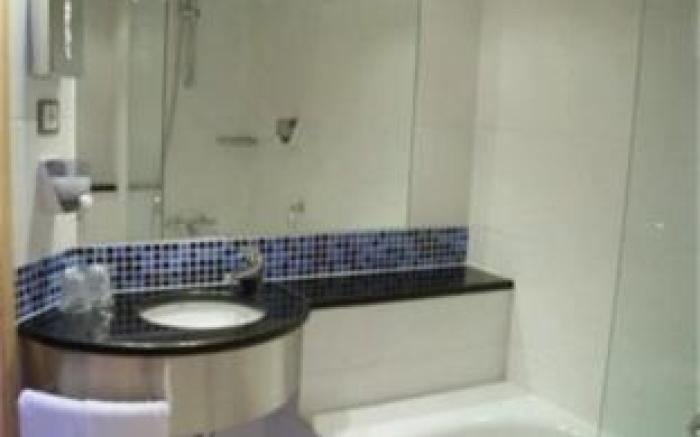 Holiday Inn Express Pamplona By IHG