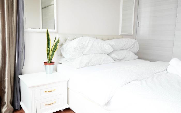 SmartHome Huge 2 Bedroom Luxury Apartment @ I-City