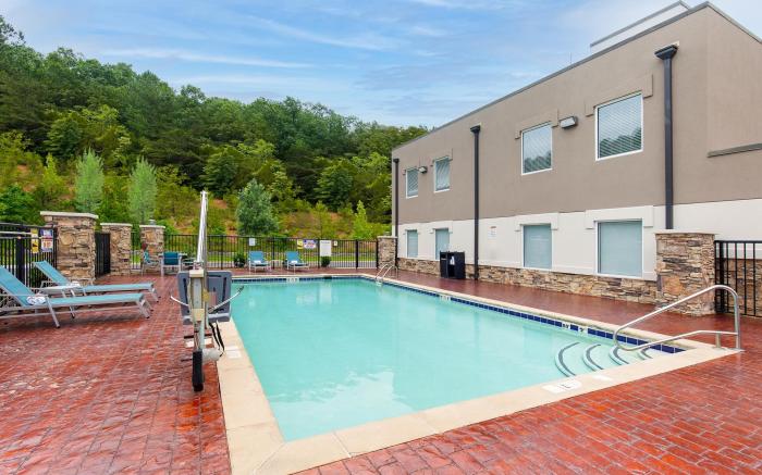 Holiday Inn Express Hurricane Mills Waverly By IHG