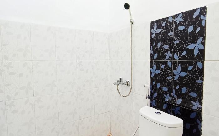 RedDoorz Syariah near Universitas 17 Agustus Banyuwangi