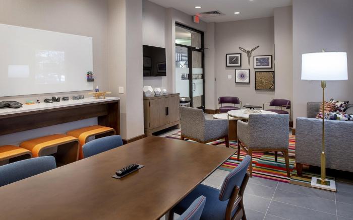 Crowne Plaza Hotel St. Louis Airport By IHG