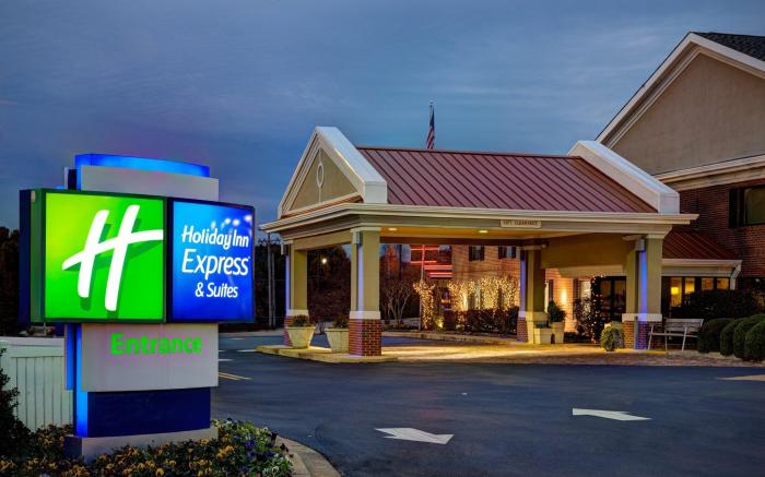 Holiday Inn Express Hotel And Suites Corinth By IHG