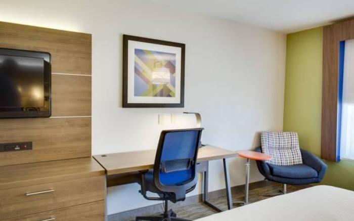 Holiday Inn Express Hotel & Suites Chickasha By IHG
