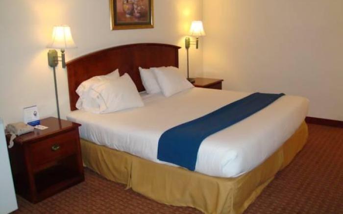 Holiday Inn Express Clayton Southeast Raleigh By IHG