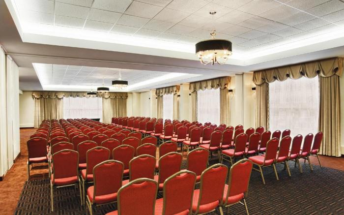 Four Points by Sheraton Hotel & Suites London