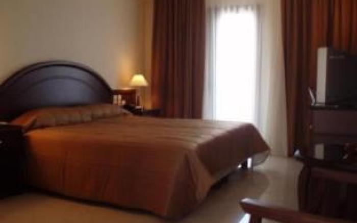 Europa Beach Hotel