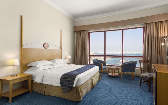 Happy Days Hotel