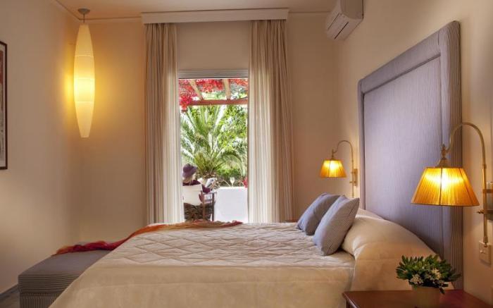 Yria Island Boutique Hotel & Spa