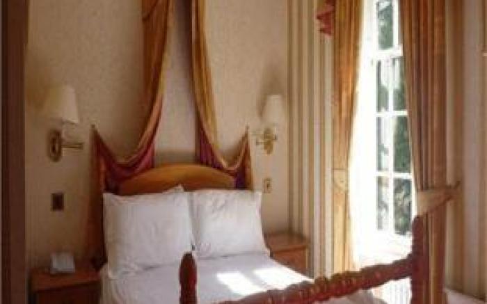 The Gables Hotel