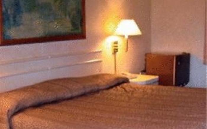 Starlite Motor Inn