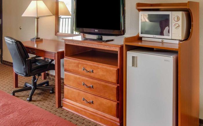Quality Inn Paris