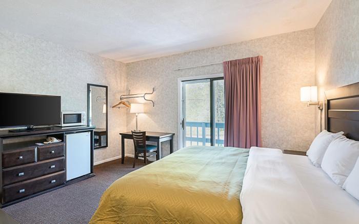 Econo Lodge Lee - Great Barrington