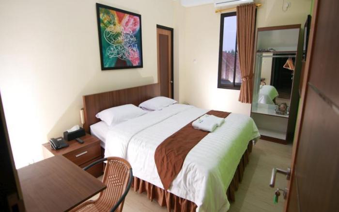 Khalifah Hotel