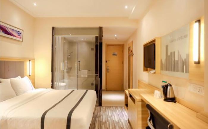 City Comfort Inn Xinyu Railway Station Walking Street
