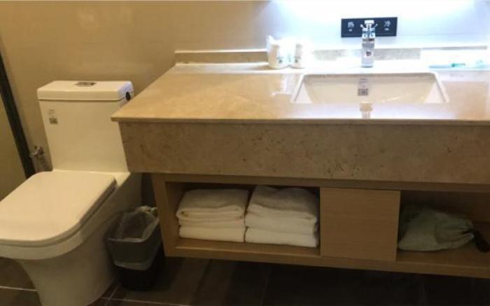 City Comfort Inn Zhoukou City Chuanhui District Huanghe Road