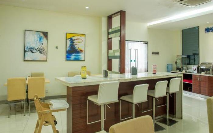 City Comfort Inn Yulin Youth Square 1st People's Hospital