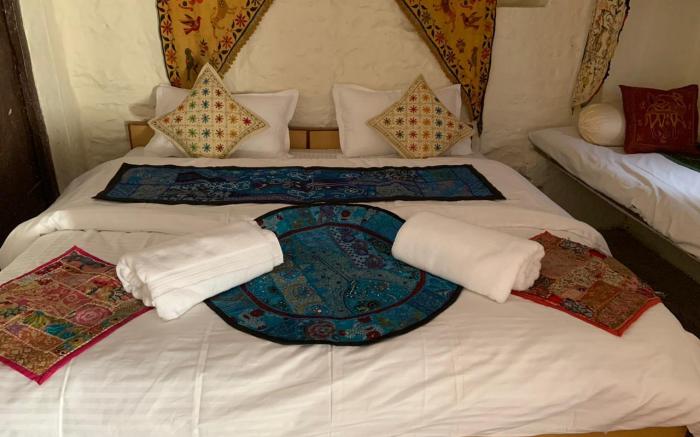 Shiva Guest House