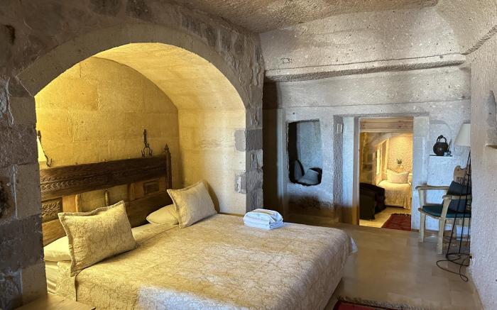 Kistar Cave Hotel