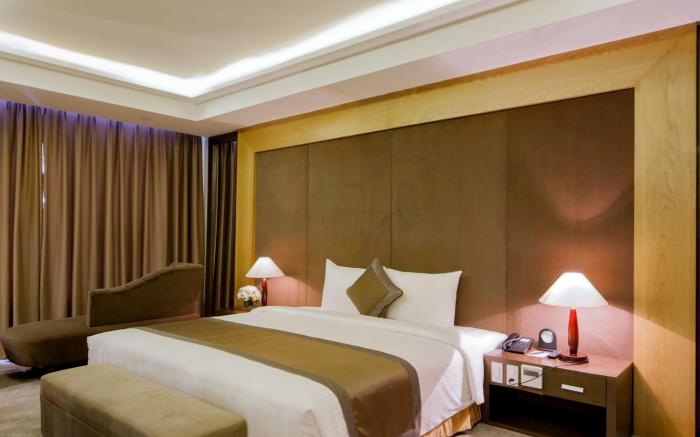 Muong Thanh Luxury Nhat Le Hotel