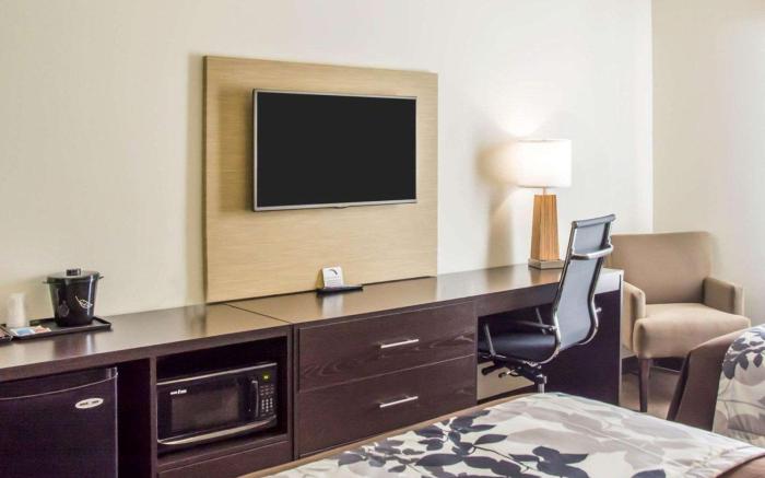 Sleep Inn & Suites Parkersburg - Mineral Wells