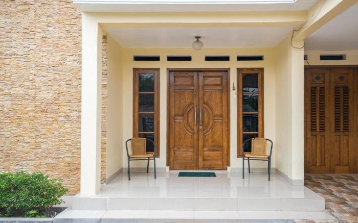 RedDoorz Syariah near Grand Kota Bintang