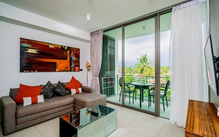 Oceanstone - modern condo near BangTao beach