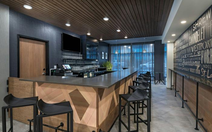 Fairfield by Marriott Inn & Suites St. Louis Downtown