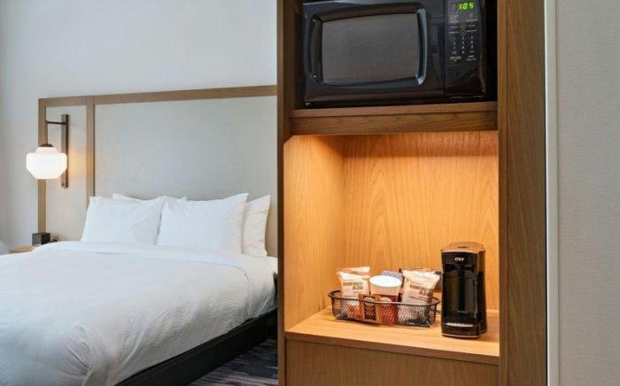 Fairfield by Marriott Inn & Suites St. Louis Downtown