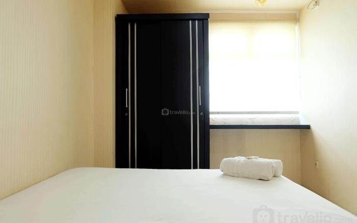 Comfy 2BR Apt at Green Pramuka City By Travelio