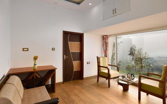 StayVista at Villa Hugel with Lawn & Badminton