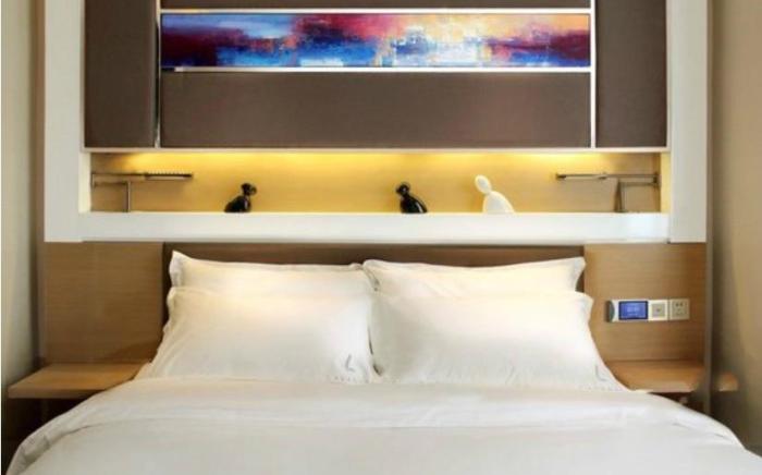 Lavande Hotel Xuzhou Suning Plaza Jinying Shopping Center