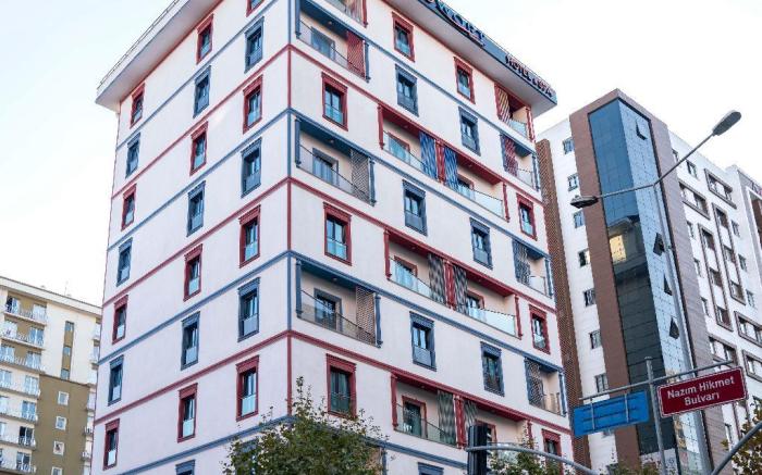 Mugwort Hotel & Spa