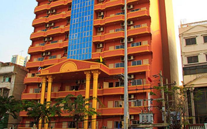 King Royal II Hotel