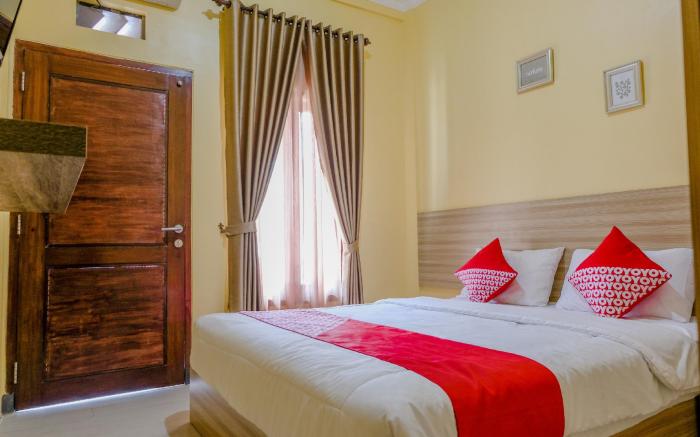 OYO 1566 El Reyshi Family Residence Syariah
