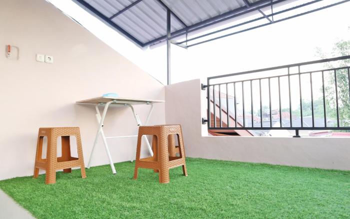 OYO 2192 Hotel D'ostha Residence Syariah