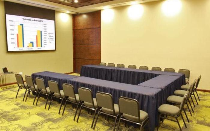 Holiday Inn Express & Suites Mexicali By IHG