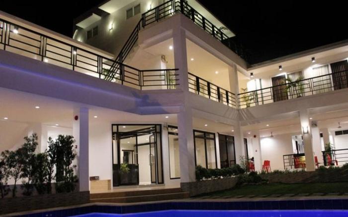Be-ing Suites Davao