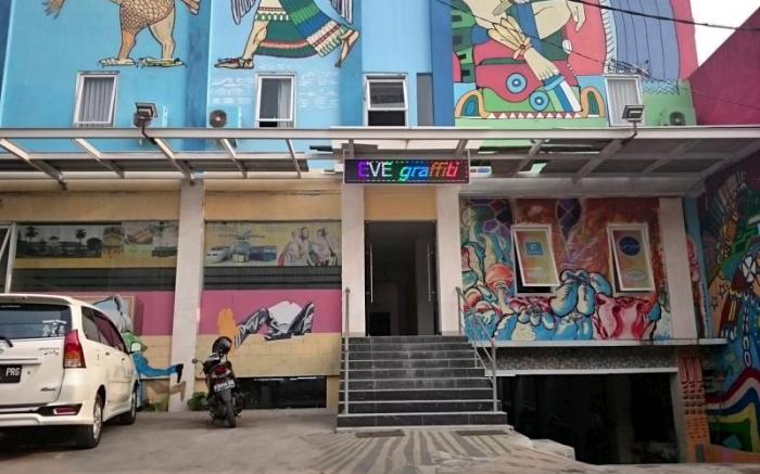 Eve Hotel