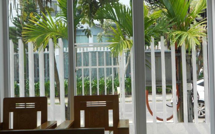 Center Homestay